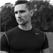 Ancien militaire adepte des entrainements rustiques, je m'adapte aux conditions pour subvenir à vos attentes en termes de performances et résultats